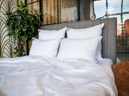 Подушка средняя 68х68 German Grass LUXURY SILK GRASS 