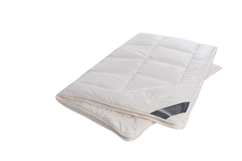 Одеяло всесезонное 200x220 Hefel PURE SILK GD