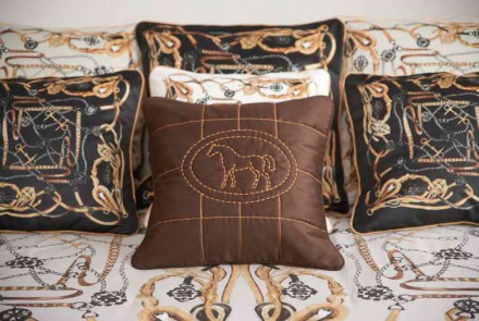 Покрывало 270x270 Mastro Raphael HARNAIS VEL white/multic 