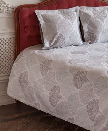 Покрывало 200х220 Luxberry Oliver бело-серое