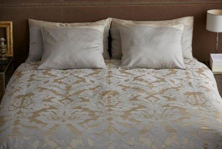 Покрывало 270x270 Mastro Raphael TIVOLI DAMASCO 2 beije 