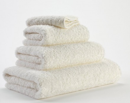 Полотенце 55х100 Abyss & Habidecor Super Pile 103 ivory