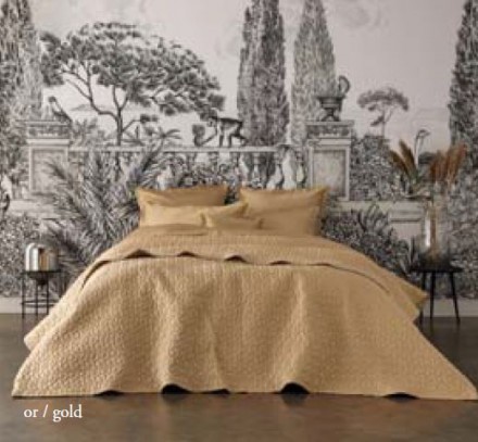 Покрывало 260х280 Alexandre Turpault POESIE Or