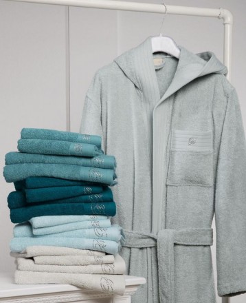 Халат махровый Blumarine Crociera песочный