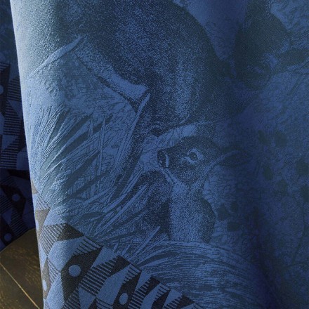 Скатерть 120х120 Le Jacquard Francais FORET ENCHANTEE blue 