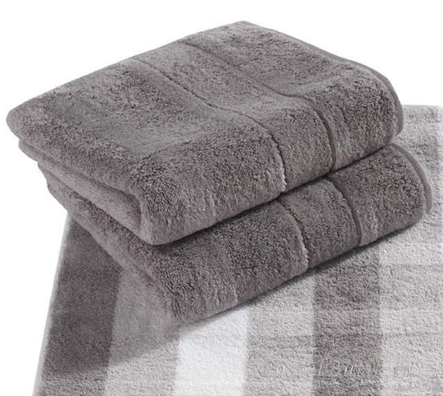 Полотенца германия. Полотенце Bath Towel. Baizheng FZ-22 банное полотенце. Полотенце банное в клетку. Полотенце банное коричневое.