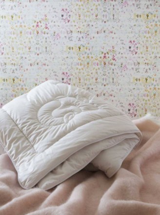 Одеяло всесезонное 200х220 Brun De Vian-Tiran CAMARGUE-300