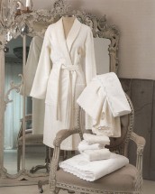 Халат женский махровый Blumarine Anjelica белый