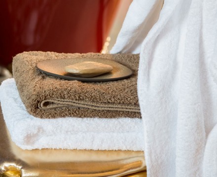 Полотенце 70х140 Abyss & Habidecor Super Pile 100 белое