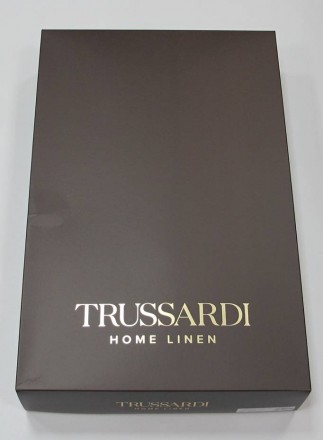 Халат велюровый Trussardi Overlogo Sand 002 бежевый