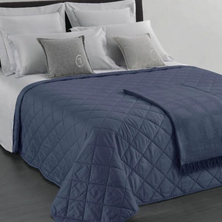 Покрывало 270x260 Trussardi SEAM LINE 4204 Notte синий 