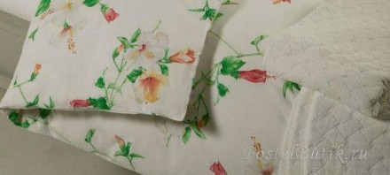 Постельное белье 2 спальное евро макси Mirabello Hibiscus кремовое с красными цветами