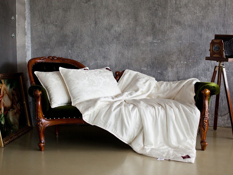 Элитное одеяло шелковое 150х200 German Grass Luxury Silk