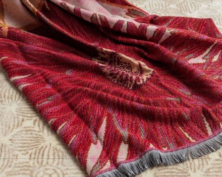 Плед 145х200 K3 Kenzo TSUGI MAIKO col.156 red 