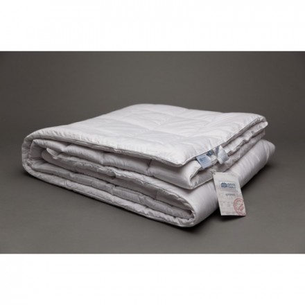 Одеяло всесезонное 240х220 German Grass Camel Familie Wool